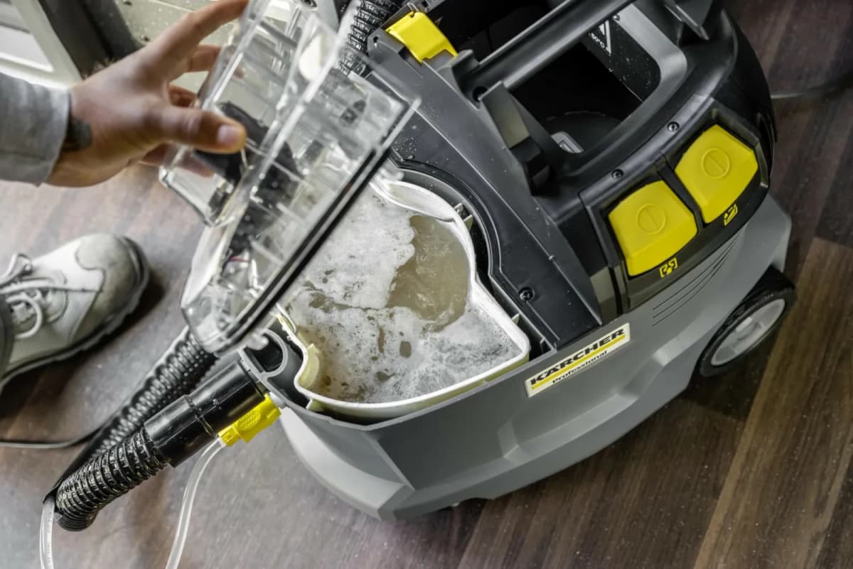 Kärcher Puzzi 8/1 Tapijtreiniger - 1 Bar - 8L thumbnail 4