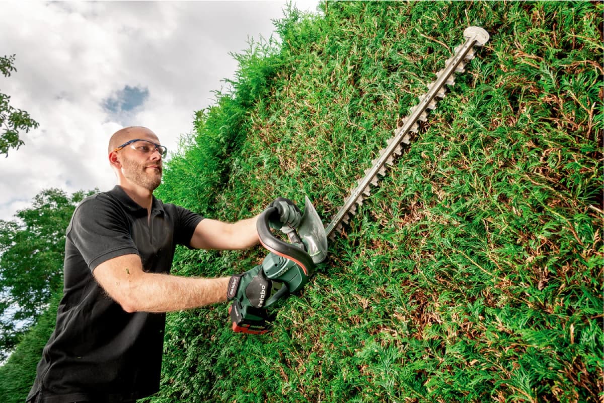 Metabo AHS 18-65 V 18V Li-Ion Accu Heggenschaar Body - 630mm thumbnail 3