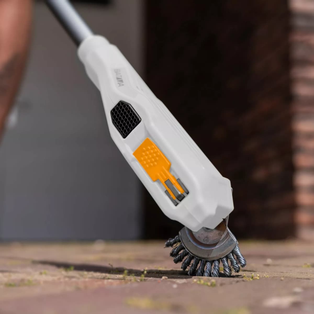 Batavia 7064925 Maxxpack 18V Accu Telescopische Onkruidborstel Body - Snelheidsregeling thumbnail 4