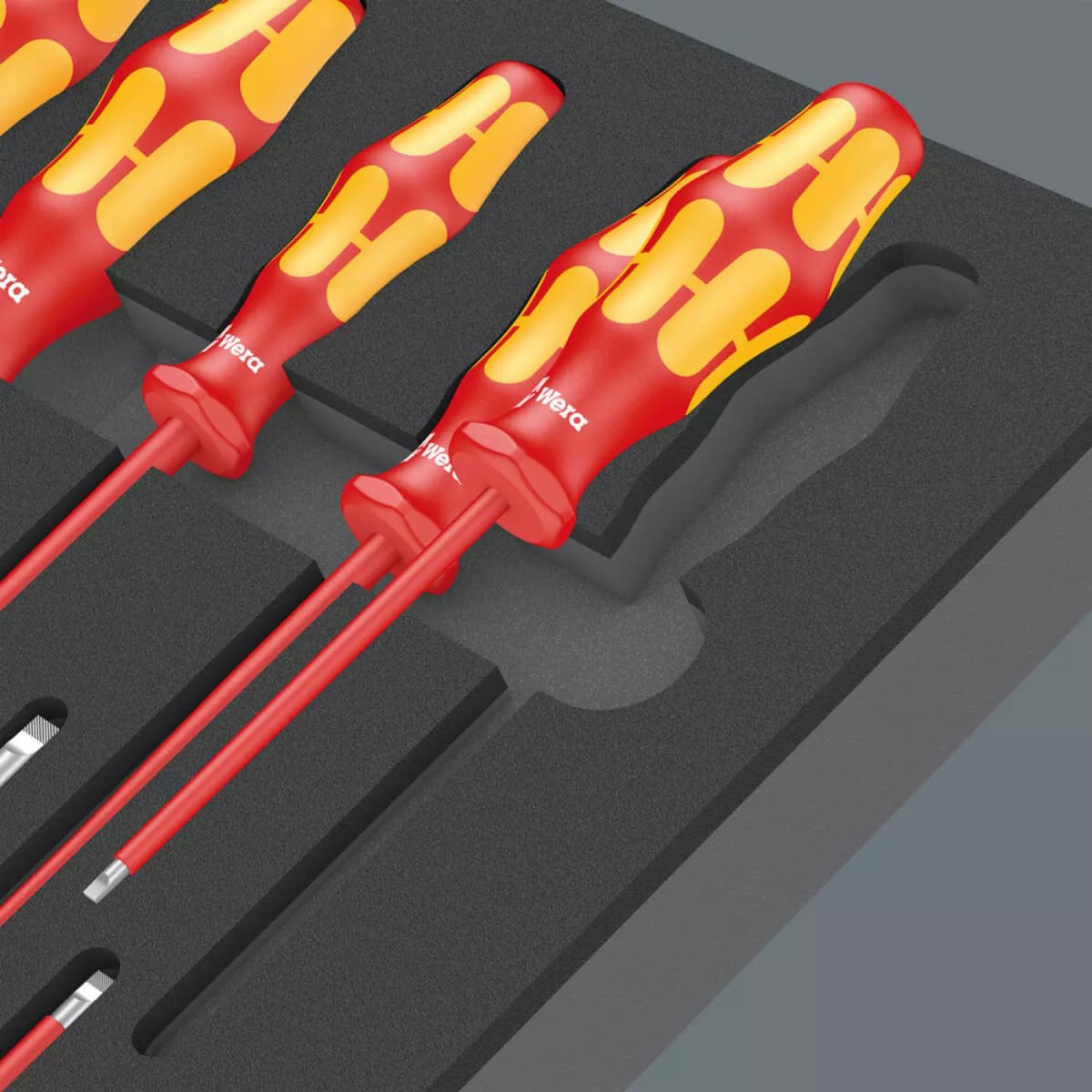 Wera 05150102001 9711 16-delige VDE Schroevendraaierset In Schuimstof Inleg thumbnail 3