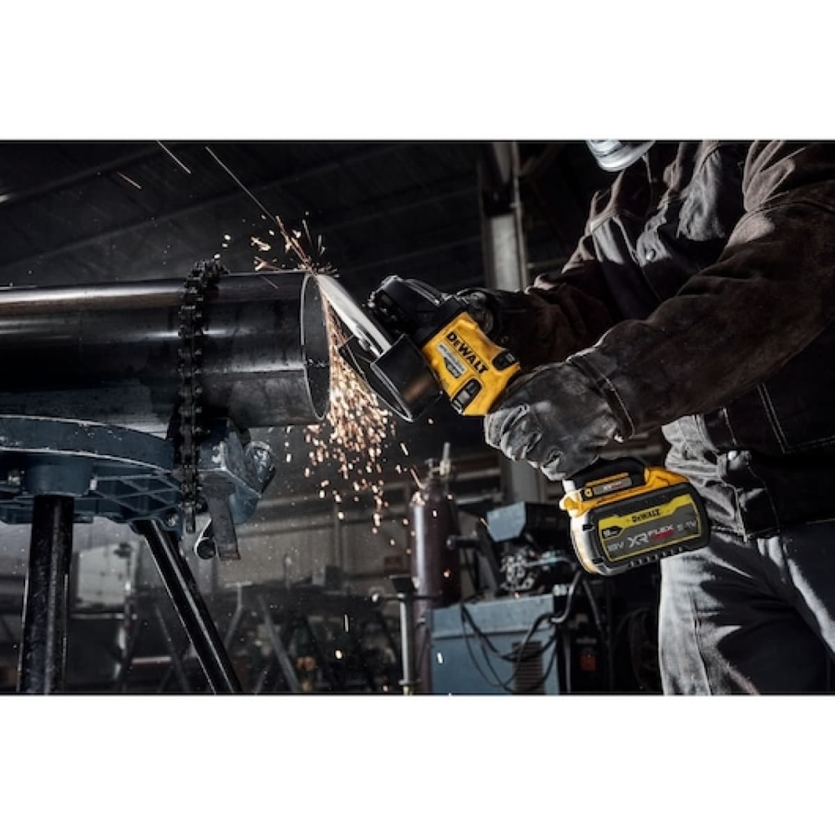 DeWALT DCG440N-XJ - 54V Li-ion XR FlexVolt Accu Haakse Slijper Body - 180 Mm thumbnail 3