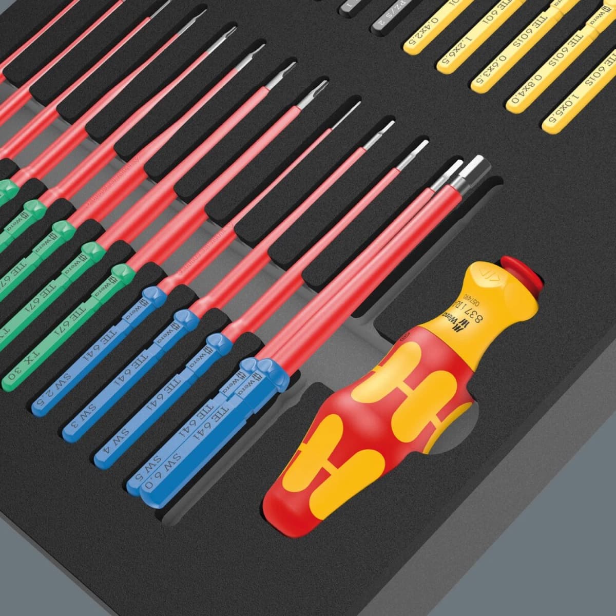 Wera 05150151001 28-delige 9751 Kraftform Kompakt VDE Set 1 Wisselklingenset In Foam Inlay thumbnail 2