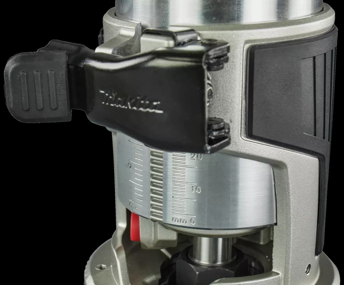 Makita RT001GZ14 XGT 40 V Max Li-ion Accu Boven- En Kantenfrees Body thumbnail 4