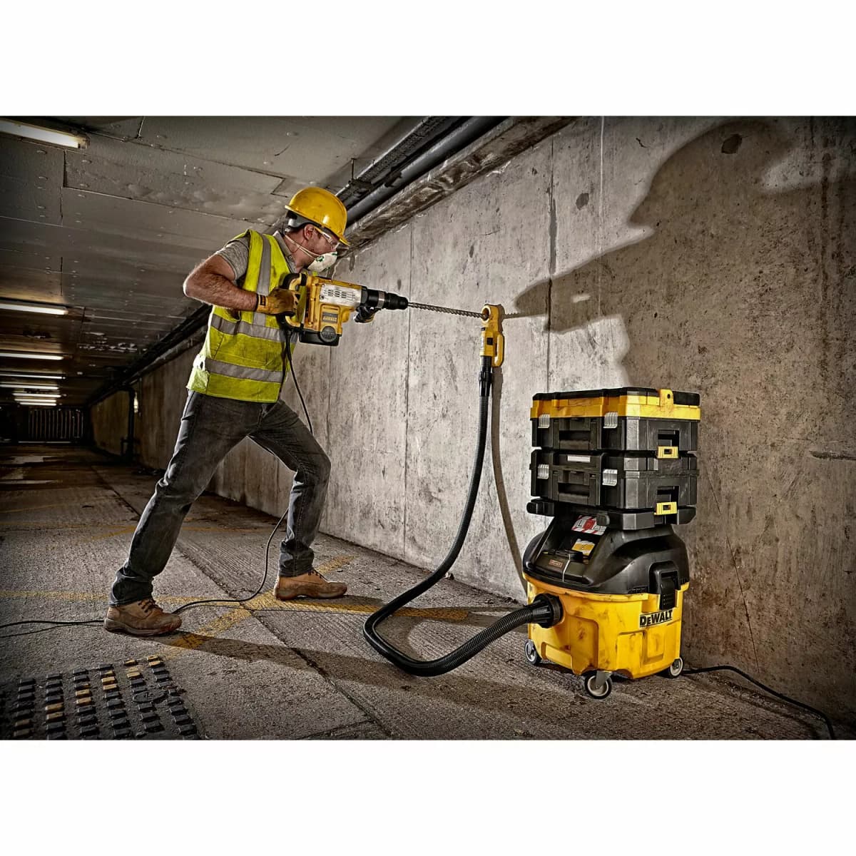 DeWALT DWV901L-QS Bouwstofzuiger - 1400W - L-klasse - 30L thumbnail 3