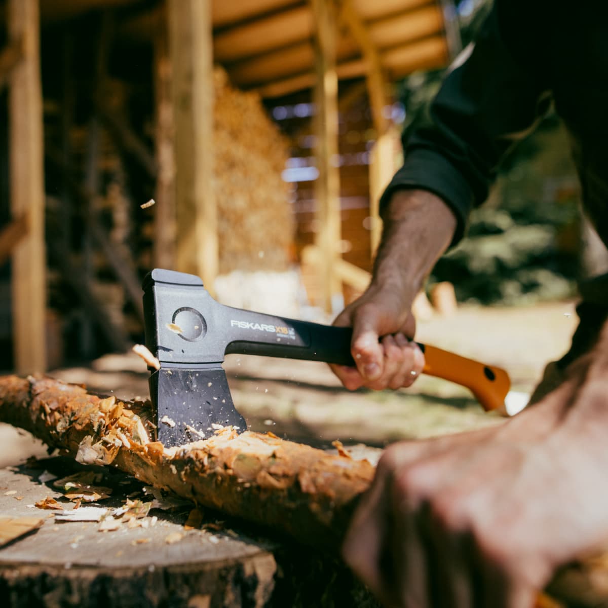 Fiskars 1069103 X-serie X18 Universele Bijl S - 445mm thumbnail 4