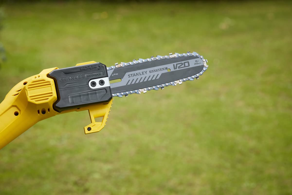 Stanley FatMax V20 18V 20CM Kettingzaag op steel KIT - Incl. Accu&Lader thumbnail 3