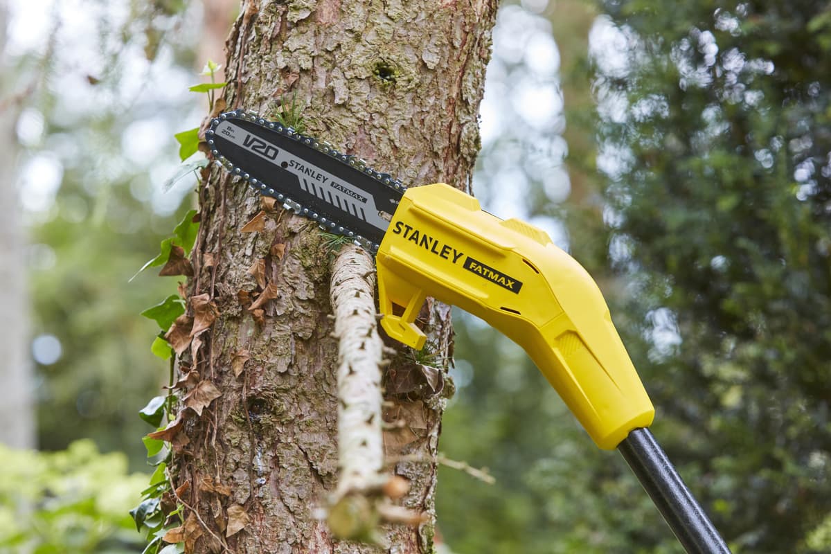 Stanley FatMax V20 18V 20CM Kettingzaag op steel KIT - Incl. Accu&Lader thumbnail 4