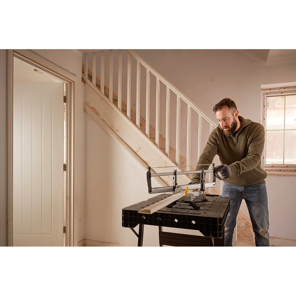 Stanley Verstekzaagmachine Metaal 560 mm– Precisie Zaag voor Hout, Kunststof en Aluminium thumbnail 4