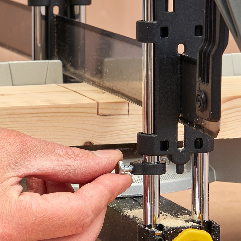 Stanley Verstekzaagmachine Metaal 560 mm– Precisie Zaag voor Hout, Kunststof en Aluminium thumbnail 7