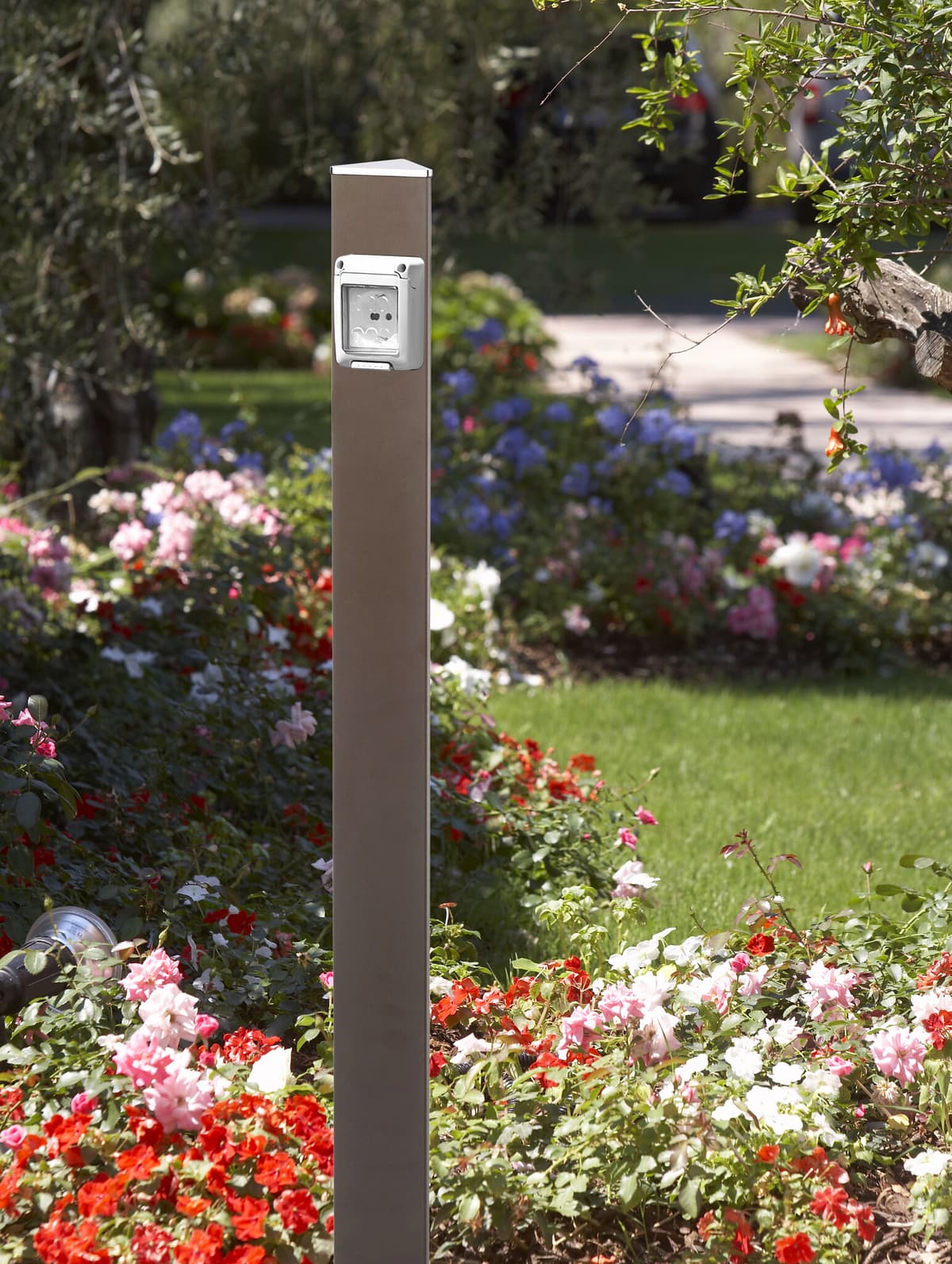 Aquapoint Triangle Electropoint Dove Grey 120CM thumbnail 4