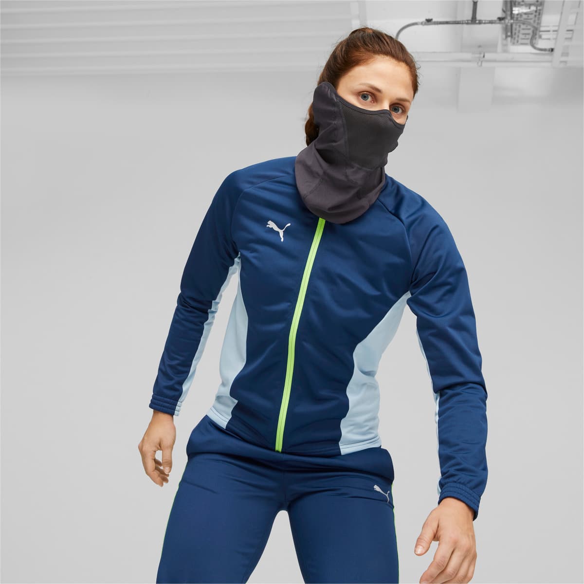 PUMA indWINTERIZED Voetbalgezichtsmasker, Zwart/Wit thumbnail 4