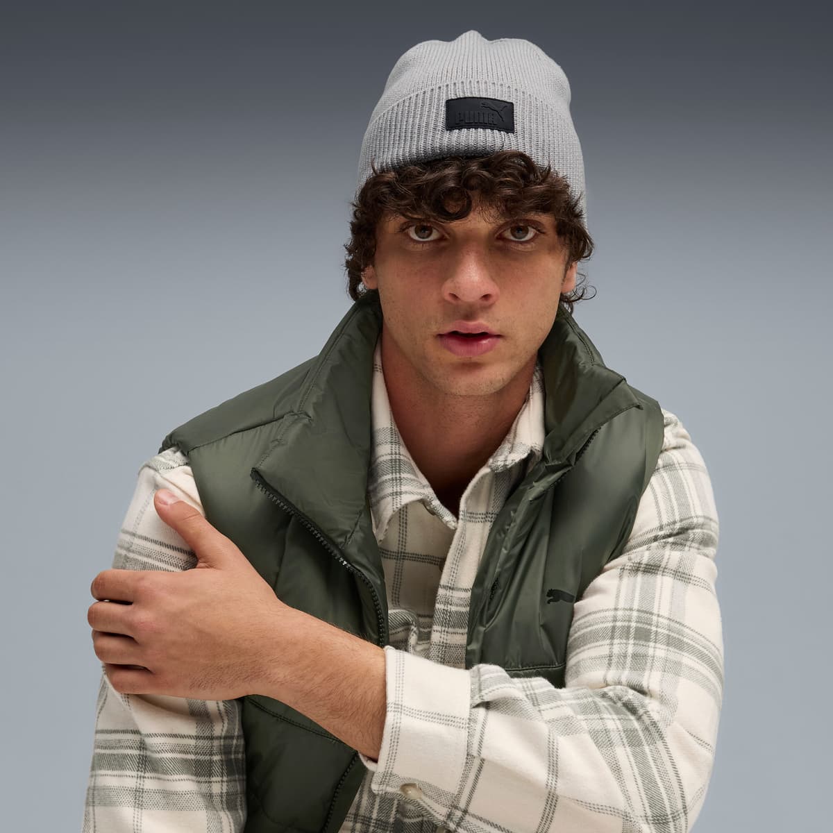 PUMA Essentials Elevated beanie met rubberen patch en lage kruin, Grijs thumbnail 4