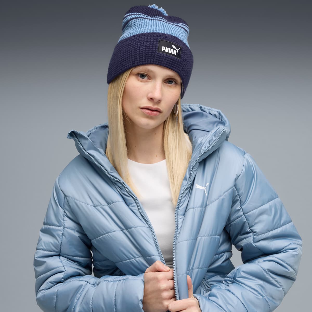 PUMA Essentials beanie met middelhoge kroon en pompon, Blauw thumbnail 4