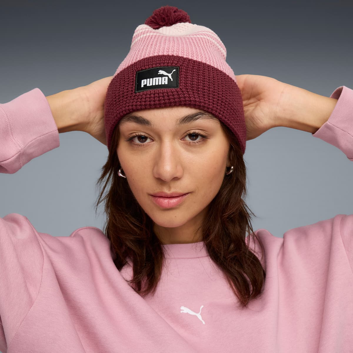 PUMA Essentials beanie met middelhoge kroon en pompon thumbnail 4