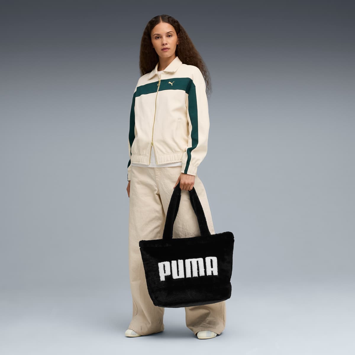 PUMA UP 17L shopper van imitatiebont voor Dames, Zwart thumbnail 5