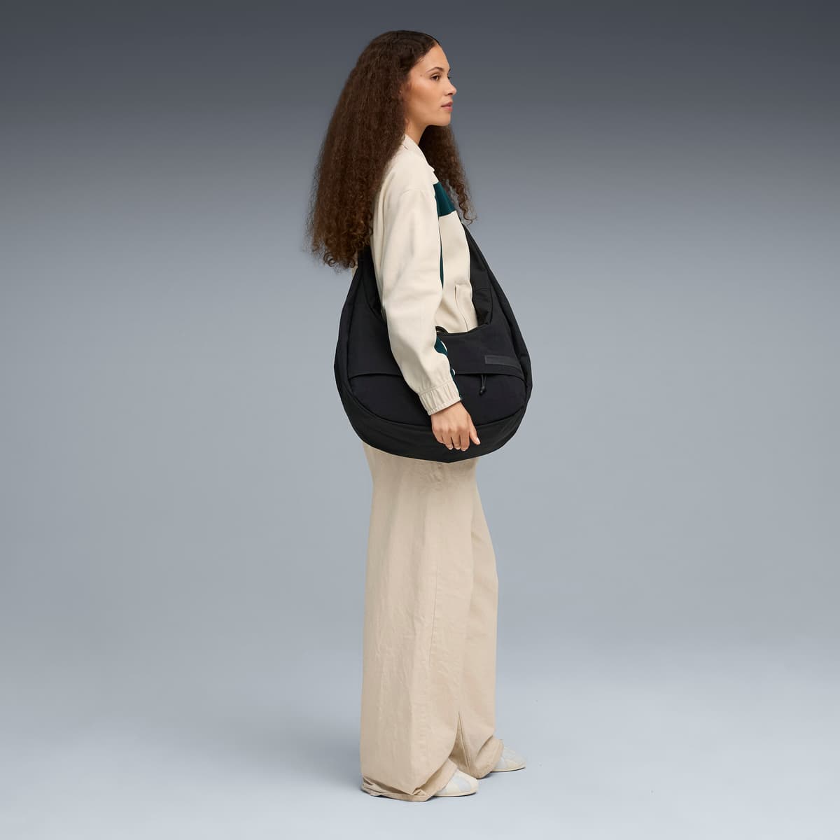 PUMA.BL grote Hobo-crossbodytas van 16,5 L, Zwart thumbnail 6