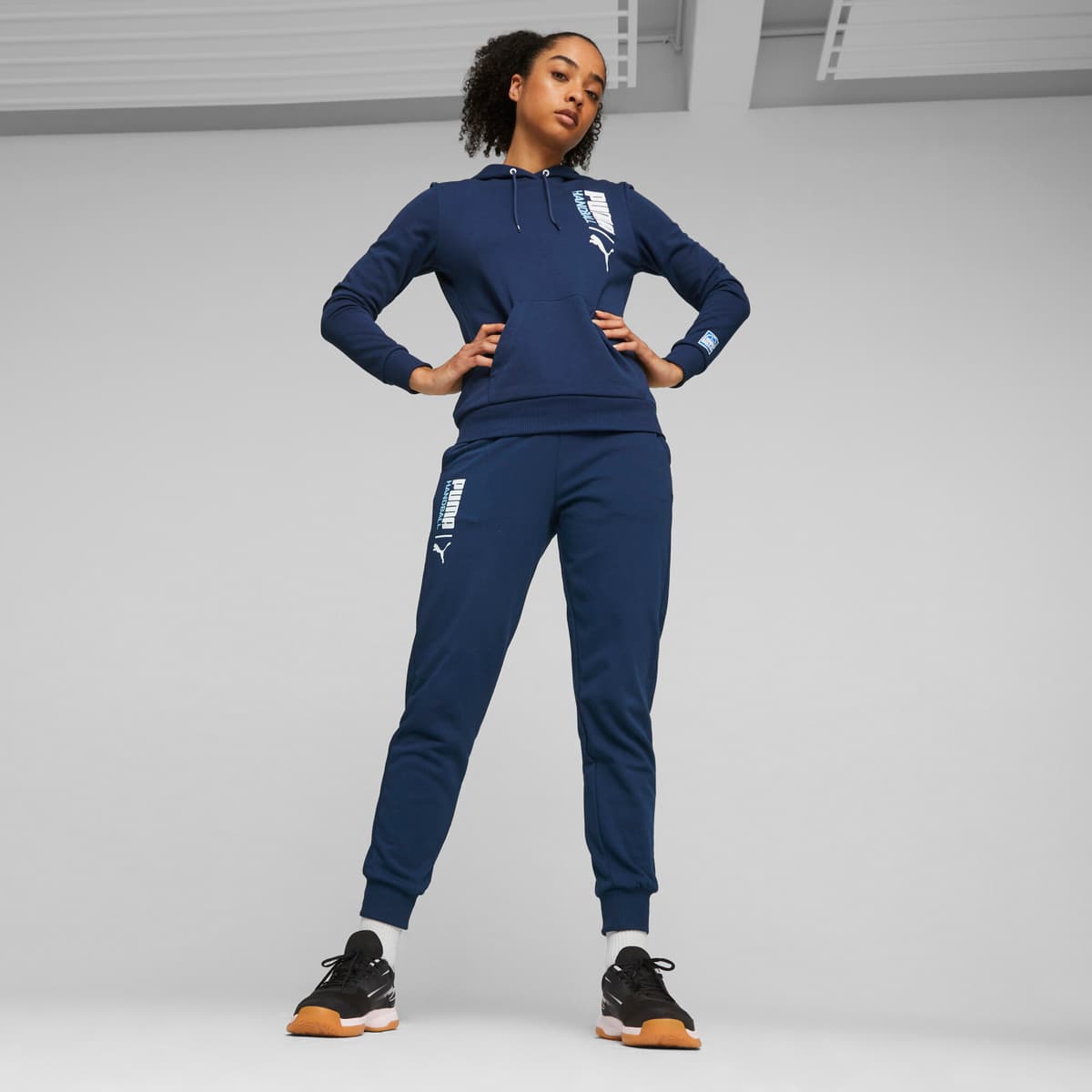 PUMA Varion II handbalschoenen, Zwart/Grijs/Geel, Maat 38,5 thumbnail 7