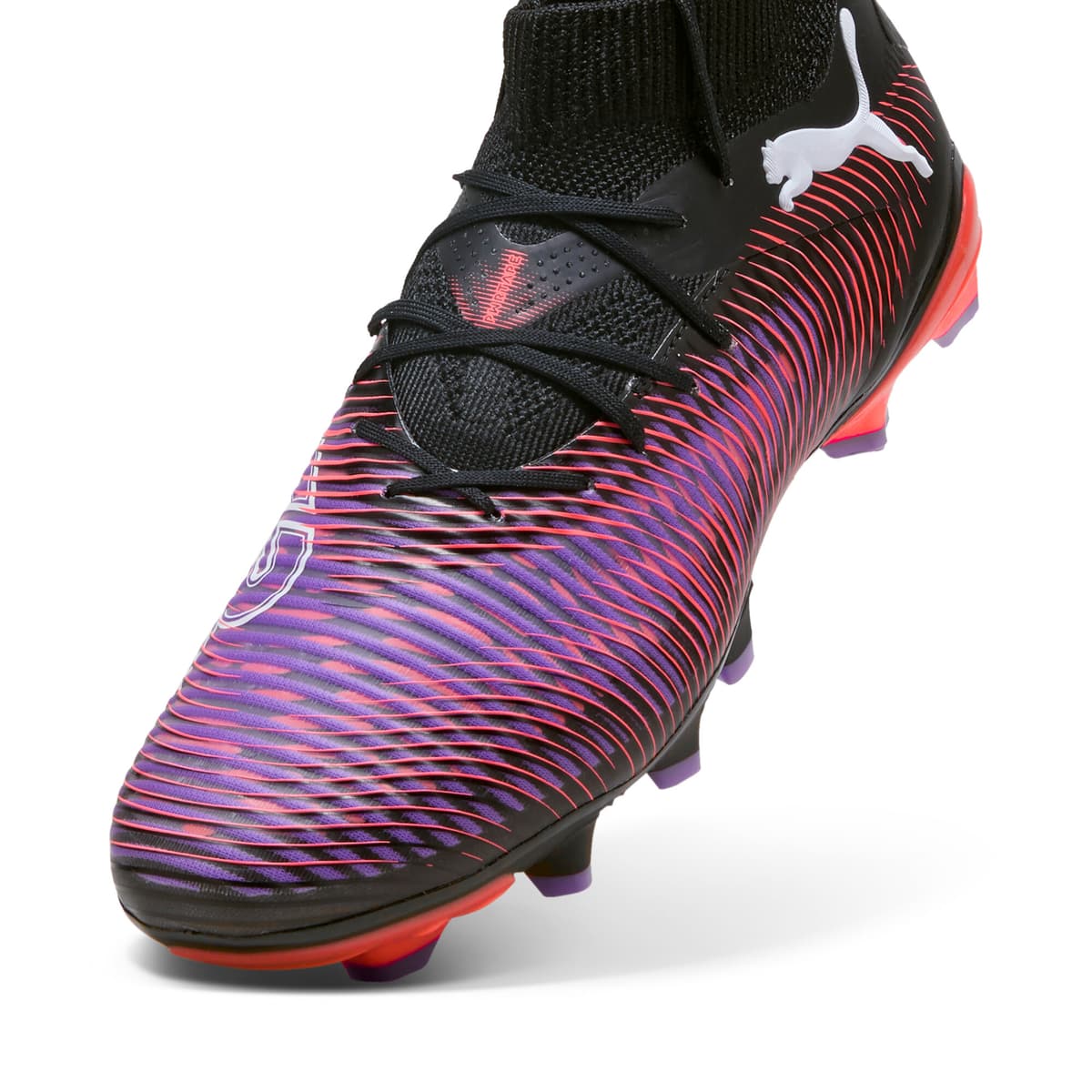 PUMA FUTURE 8 PRO FG/AG voetbalschoenen voor Dames, Zwart/Rood/Wit, Maat 41 thumbnail 2