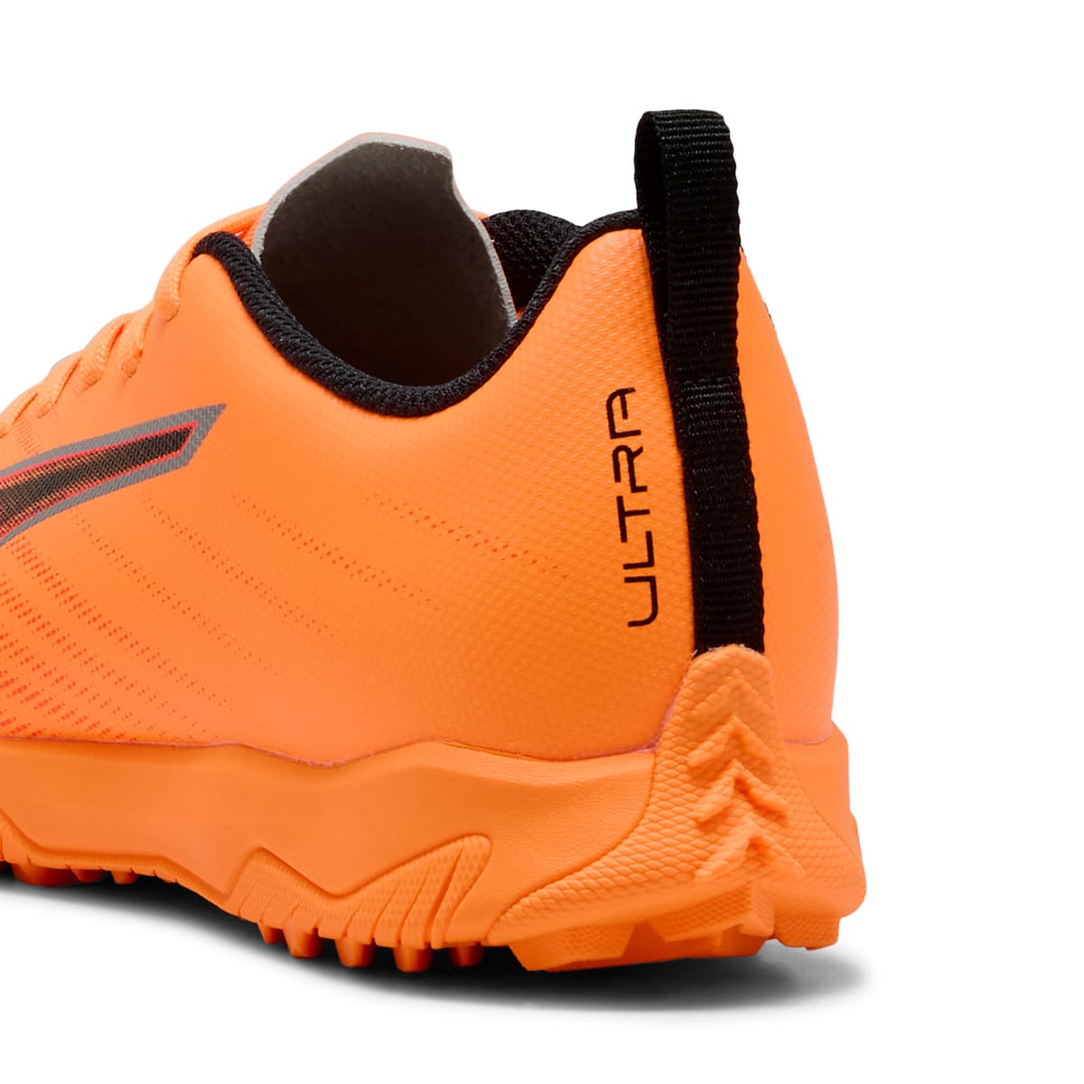 PUMA ULTRA 6 PLAY TT voetbalschoenen, Zwart/Rood, Maat 36 thumbnail 5