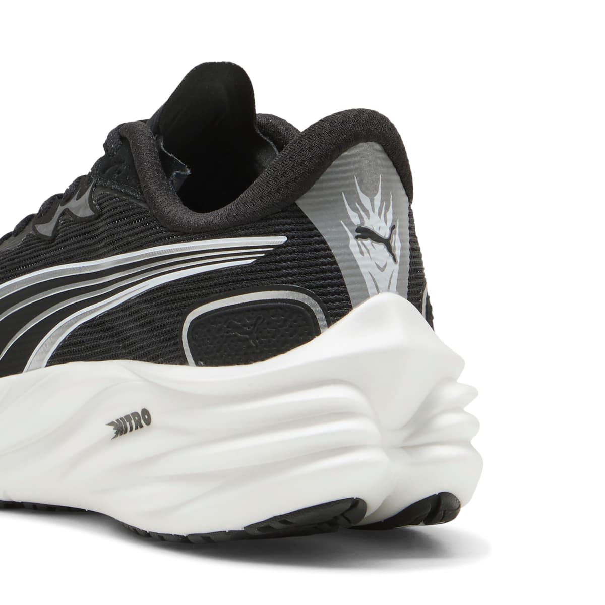 PUMA Velocity NITROâ¢ 4 hardloopschoenen voor Heren, Zwart/Zilver, Maat 46 thumbnail 5