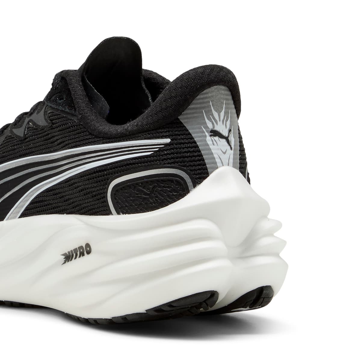 PUMA Velocity NITROâ¢ 4 hardloopschoenen voor Dames, Zwart/Wit, Maat 42,5 thumbnail 5