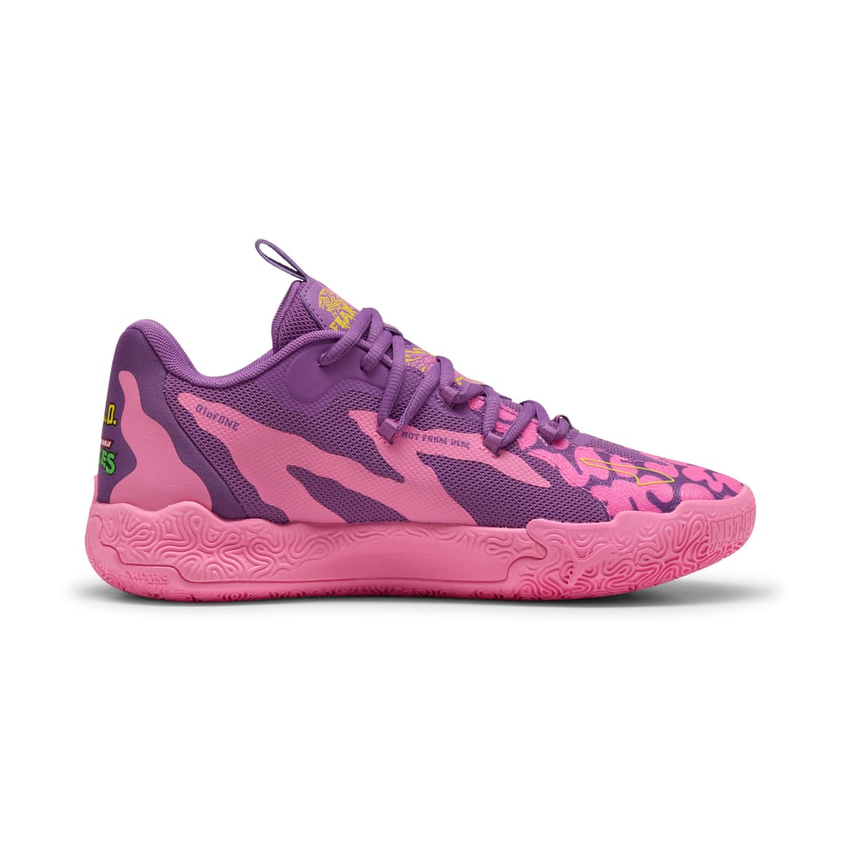 PUMA HOOPS x TNMT MB.03 Lo Krang uniseks basketbalschoenen, Roze/Geel, Maat 44,5 thumbnail 5