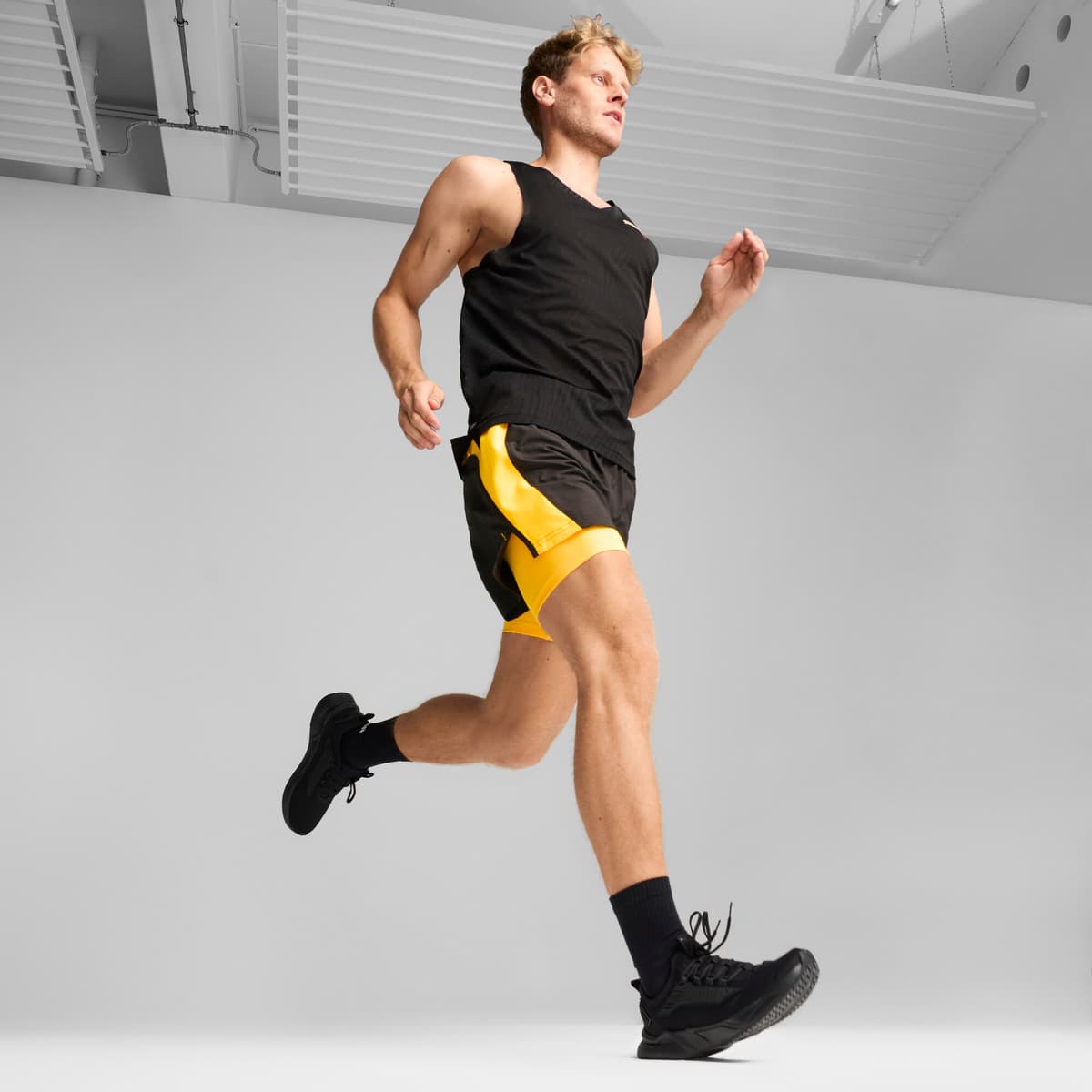 PUMA Retaliate 3 hardloopschoenen unisex, Zwart, Maat 45 thumbnail 7