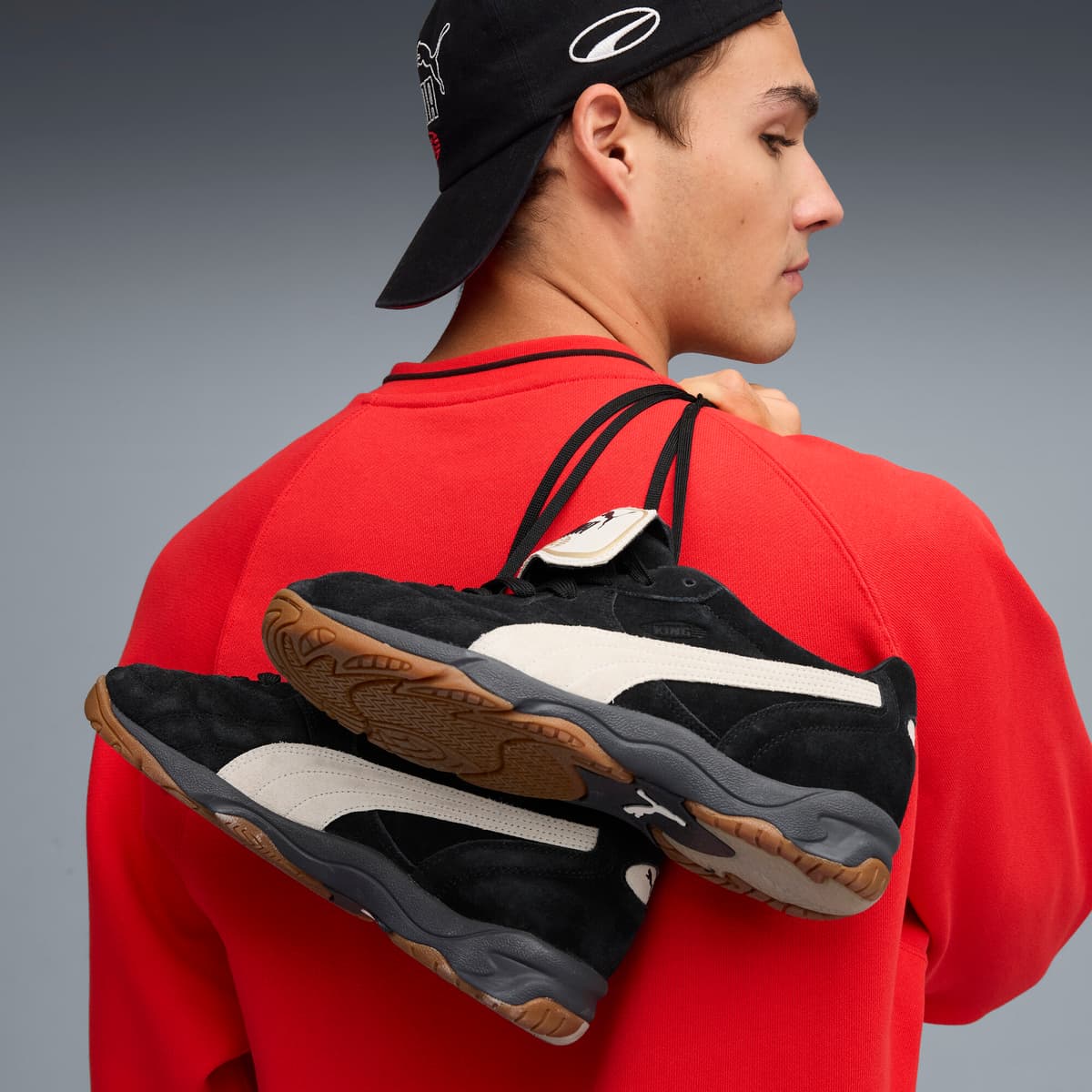 PUMA King Indoor The NeverWorn VI uniseks sneakers, Zwart/Wit, Maat 39 thumbnail 8