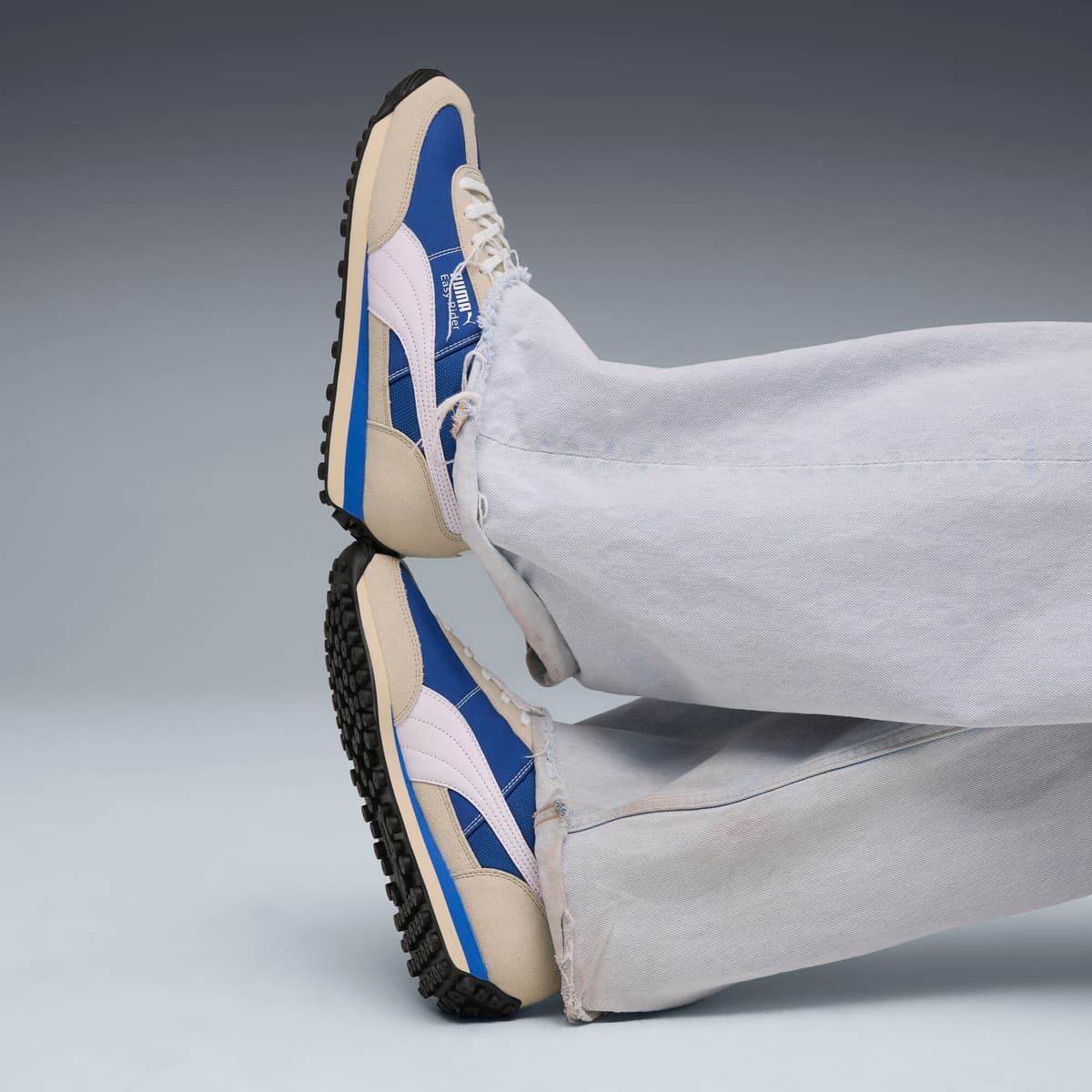 PUMA Easy Rider Thrive en Triumph uniseks, Blauw/Wit, Maat 44,5 thumbnail 8