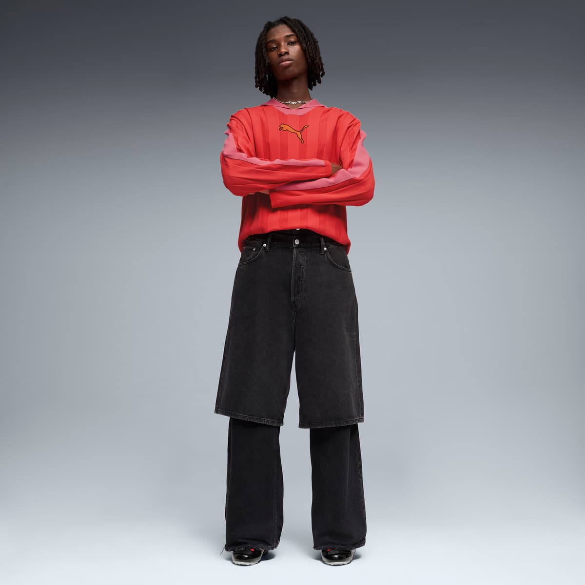 PUMA V-S1 TotalEnergies CAF Africa Cup of Nations sneakers Uniseks, Zwart/Rood, Maat 42,5 thumbnail 7