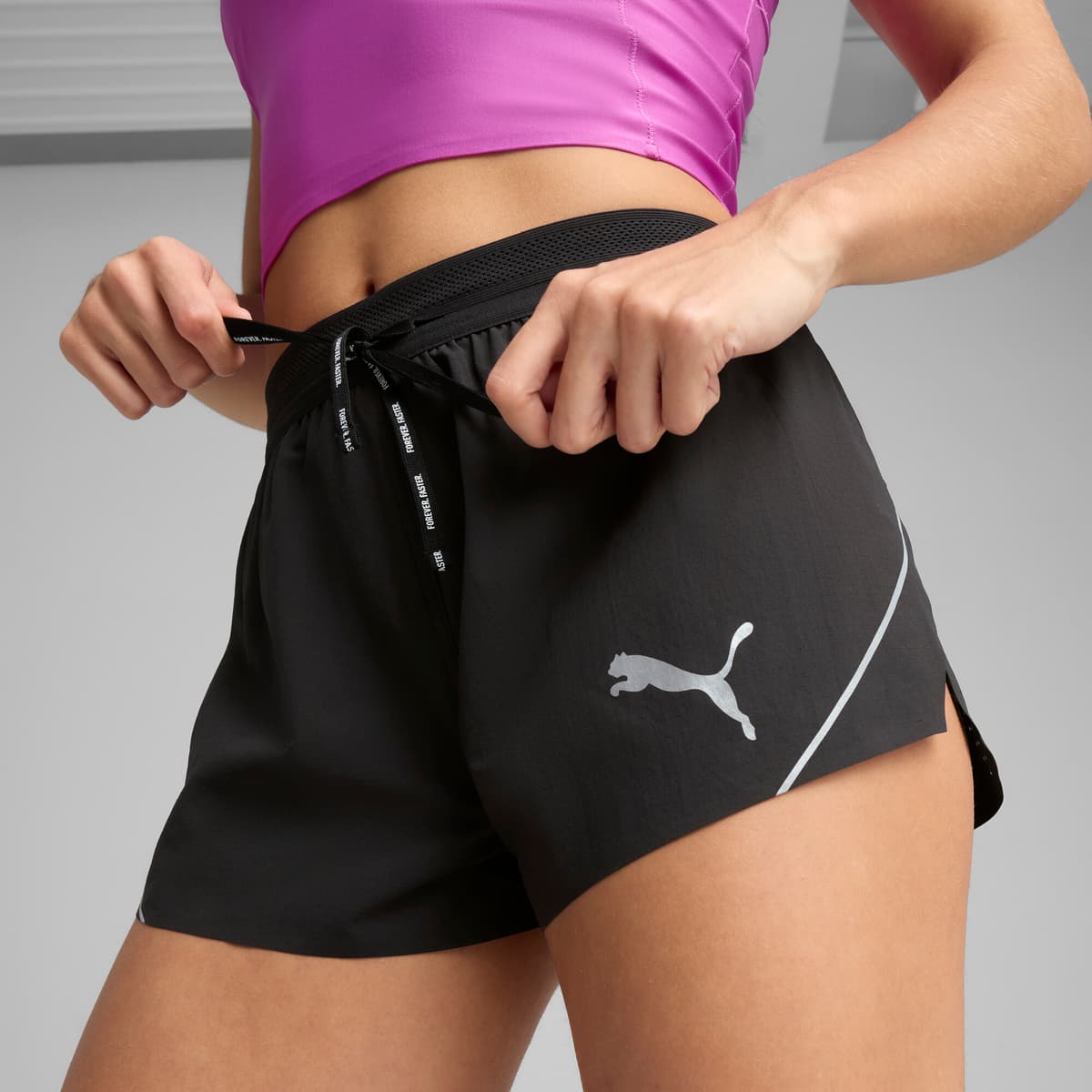 PUMA RACEDAY ULTRAWEAVE short met split voor Dames, Zwart, Maat XS thumbnail 4
