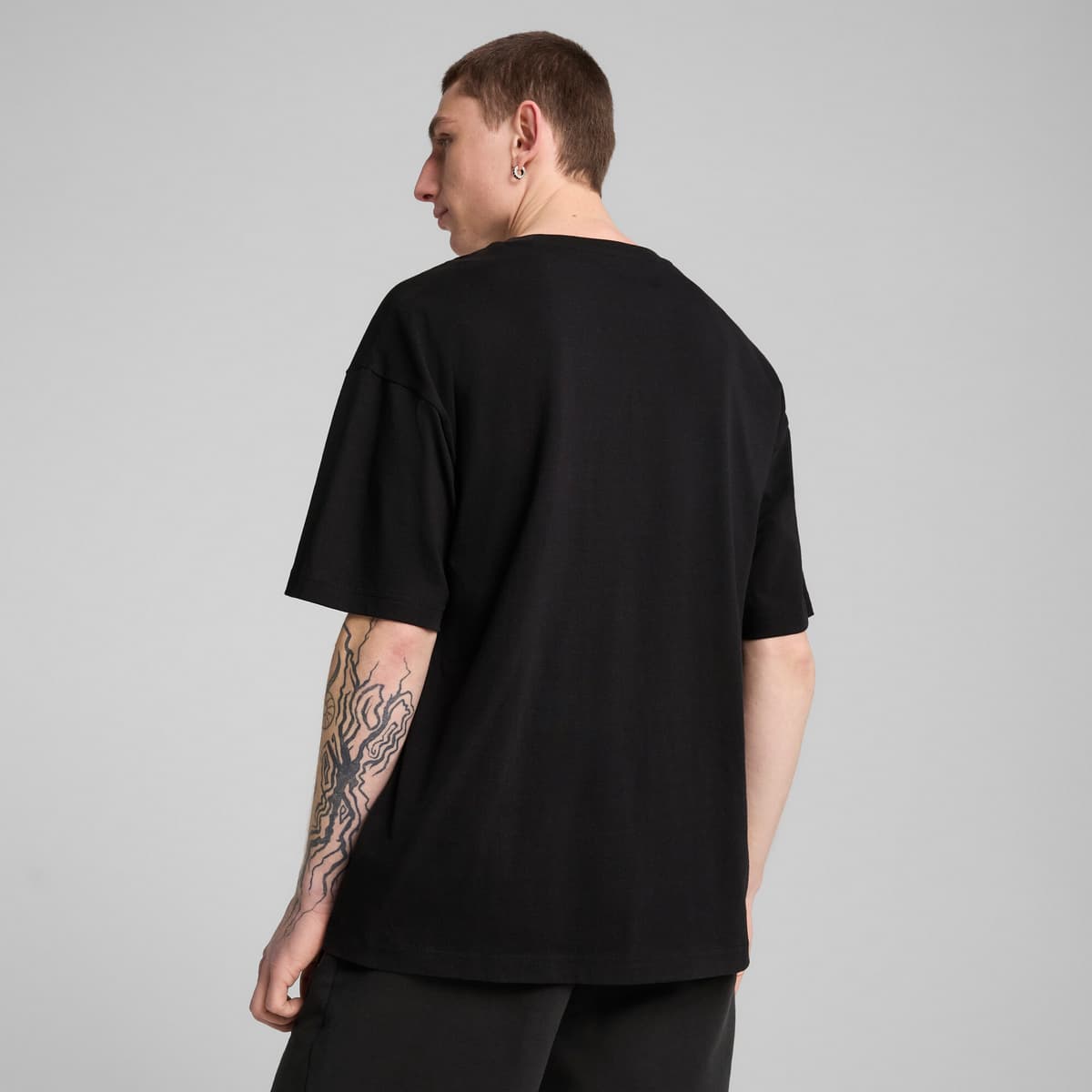 PUMA WARDROBE ESS Oversized T-shirt voor Heren, Zwart, Maat S thumbnail 5