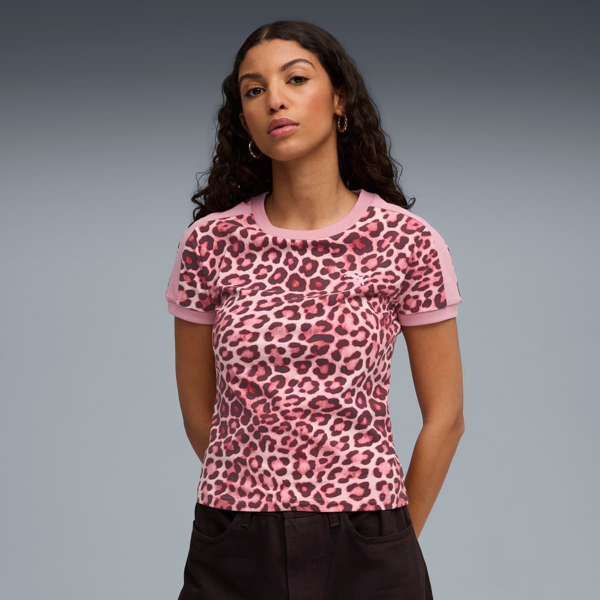 PUMA T7 Leo Luxe Slim T-shirt voor Dames, Roze, Maat XL