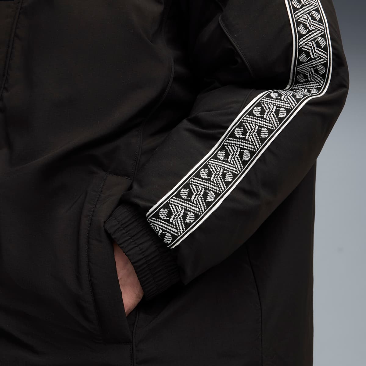 PUMA KING Oversized pufferjack voor Heren, Zwart, Maat S thumbnail 4