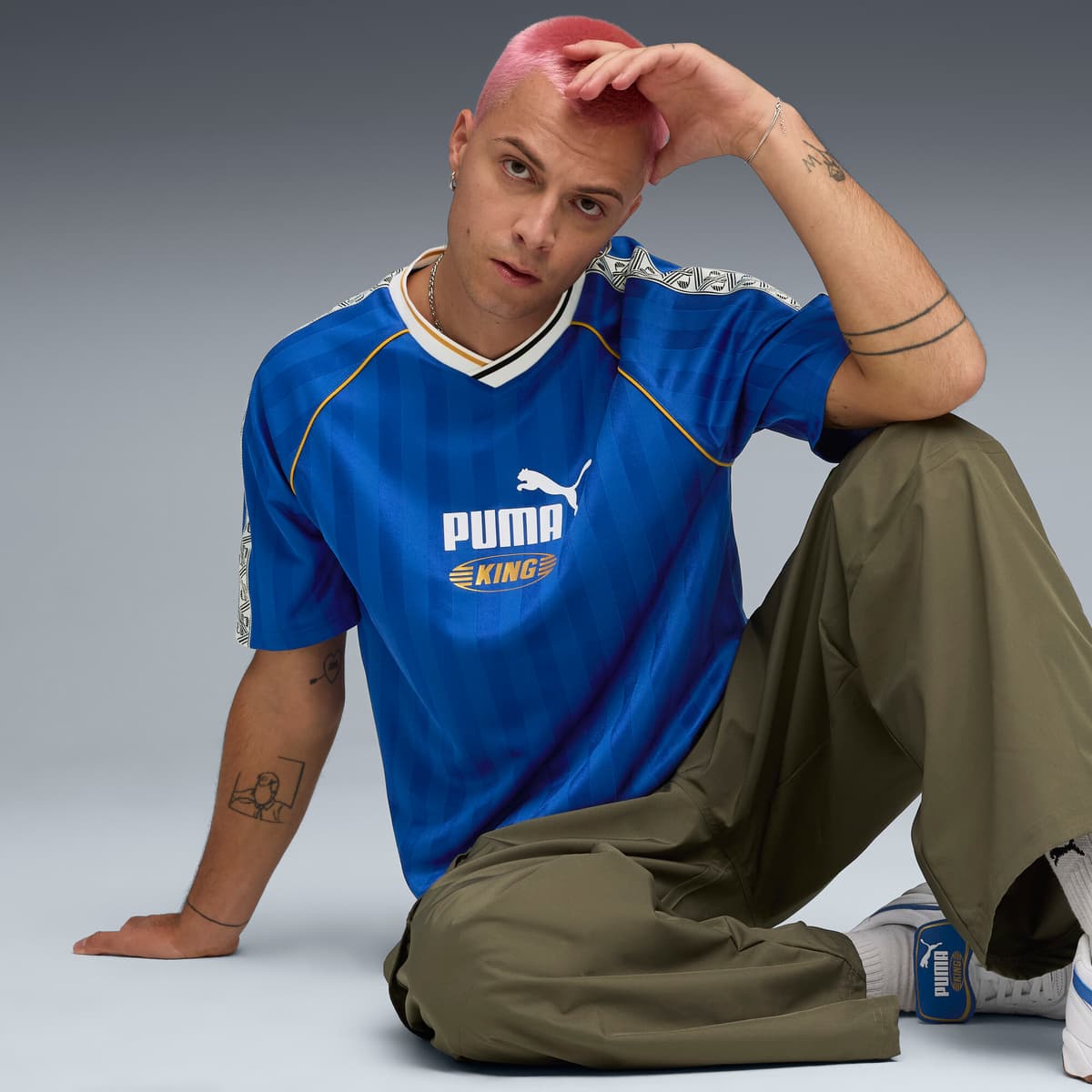 PUMA KING relaxed voetbalshirt uniseks, Blauw, Maat L