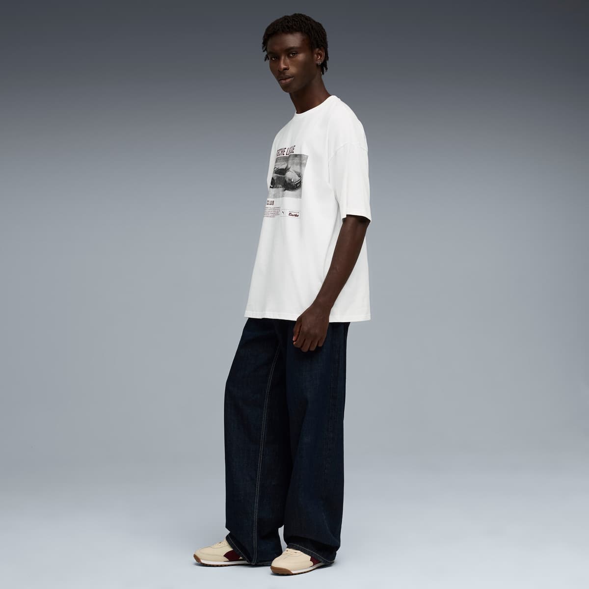 PUMA x PORSCHE LEGACY 2 T-shirt met print voor Heren, Wit, Maat XL thumbnail 4