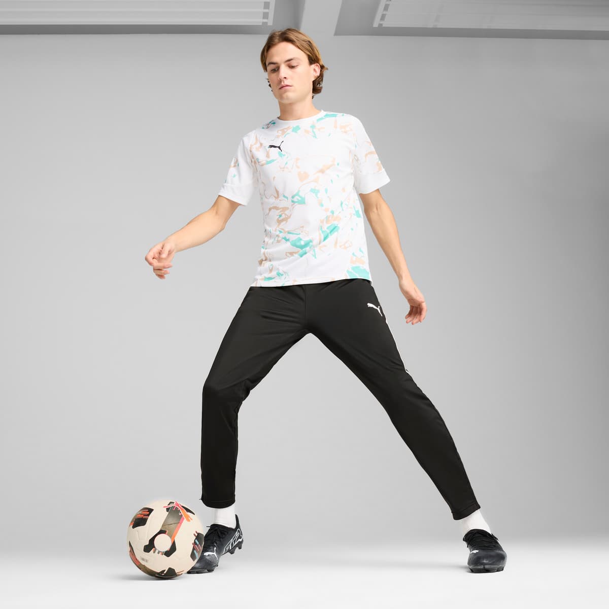 PUMA IndividualEARTH DAY voetbalshirt voor Heren, Wit, Maat L thumbnail 4