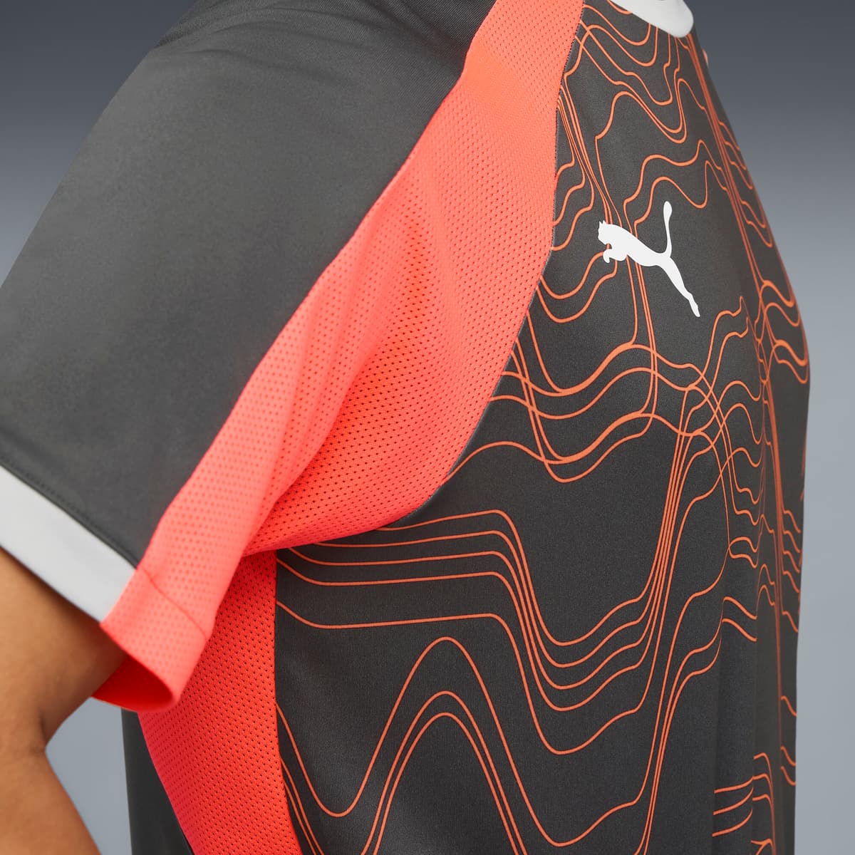 PUMA IndividualLIGA voetbalshirt met print voor Heren, Grijs/Rood/Wit, Maat L thumbnail 2