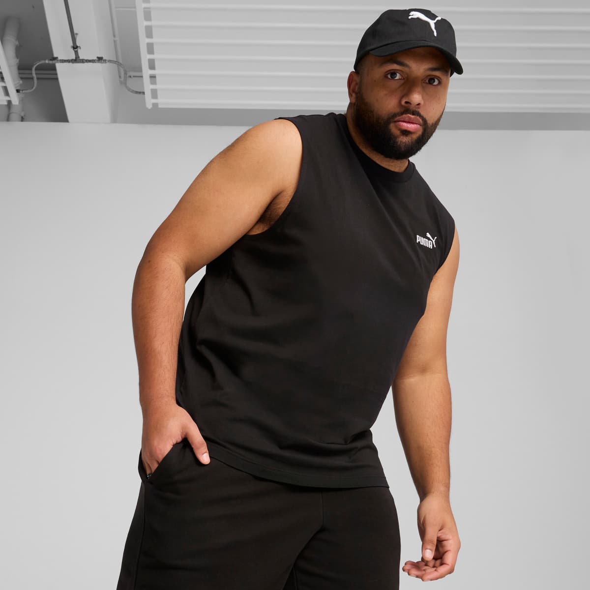 PUMA Essentials No. 1-logo short van 25,5 cm voor Heren, Zwart, Maat L thumbnail 4