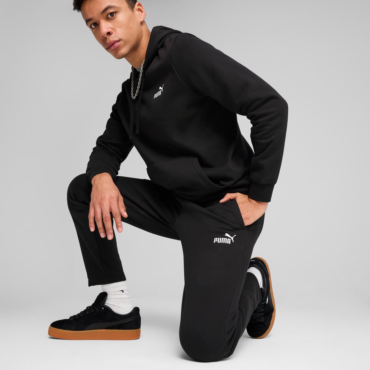 PUMA Essentials No. 1-logo sweatpant voor Heren, Zwart, Maat S thumbnail 4