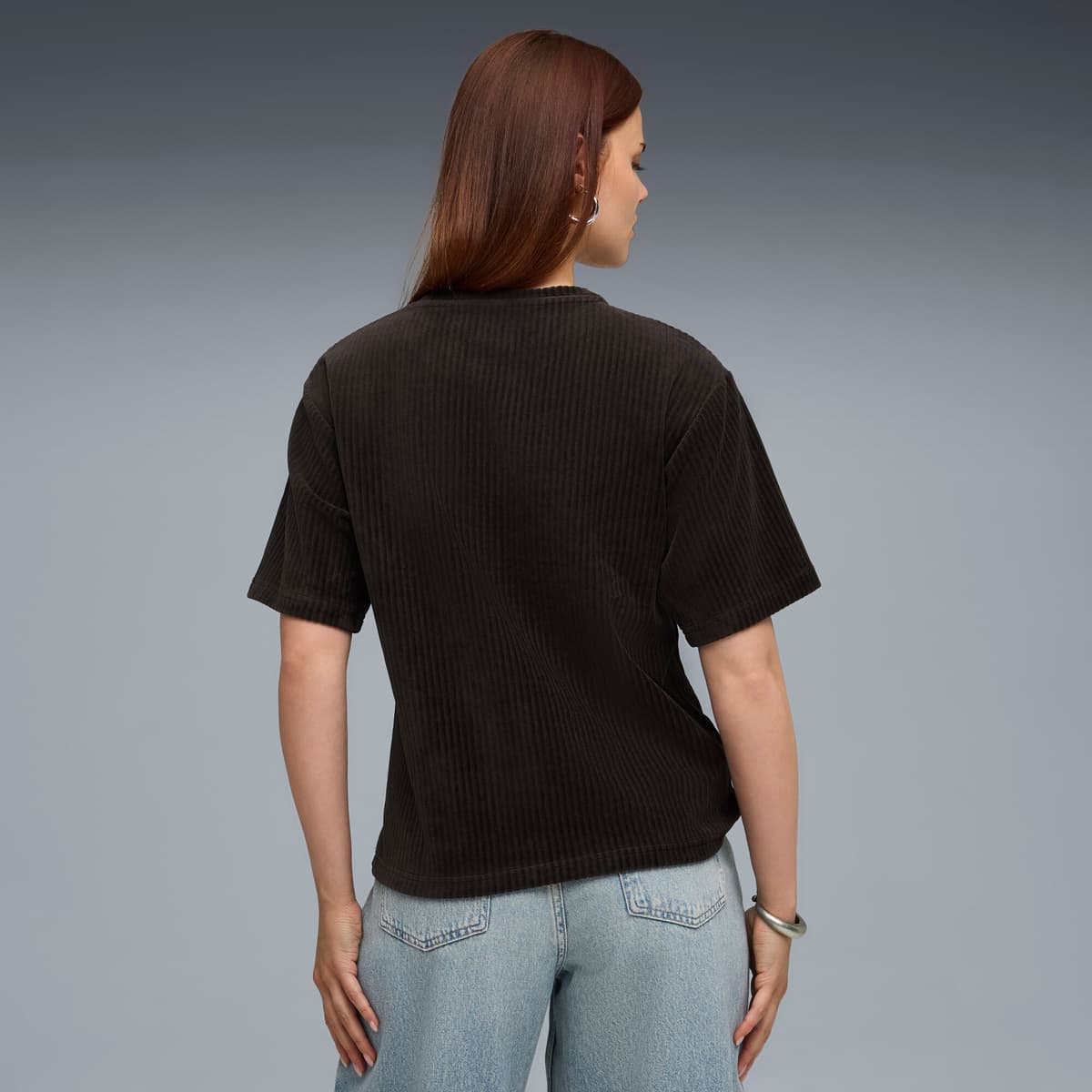 PUMA Essentials Elevated relaxed velours geribbeld T-shirt voor Dames, Zwart, Maat S thumbnail 5