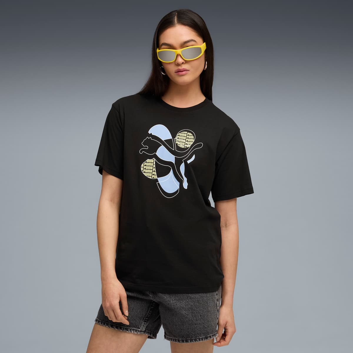 PUMA Graphic Relaxed Energy T-shirt voor Dames, Zwart, Maat XS