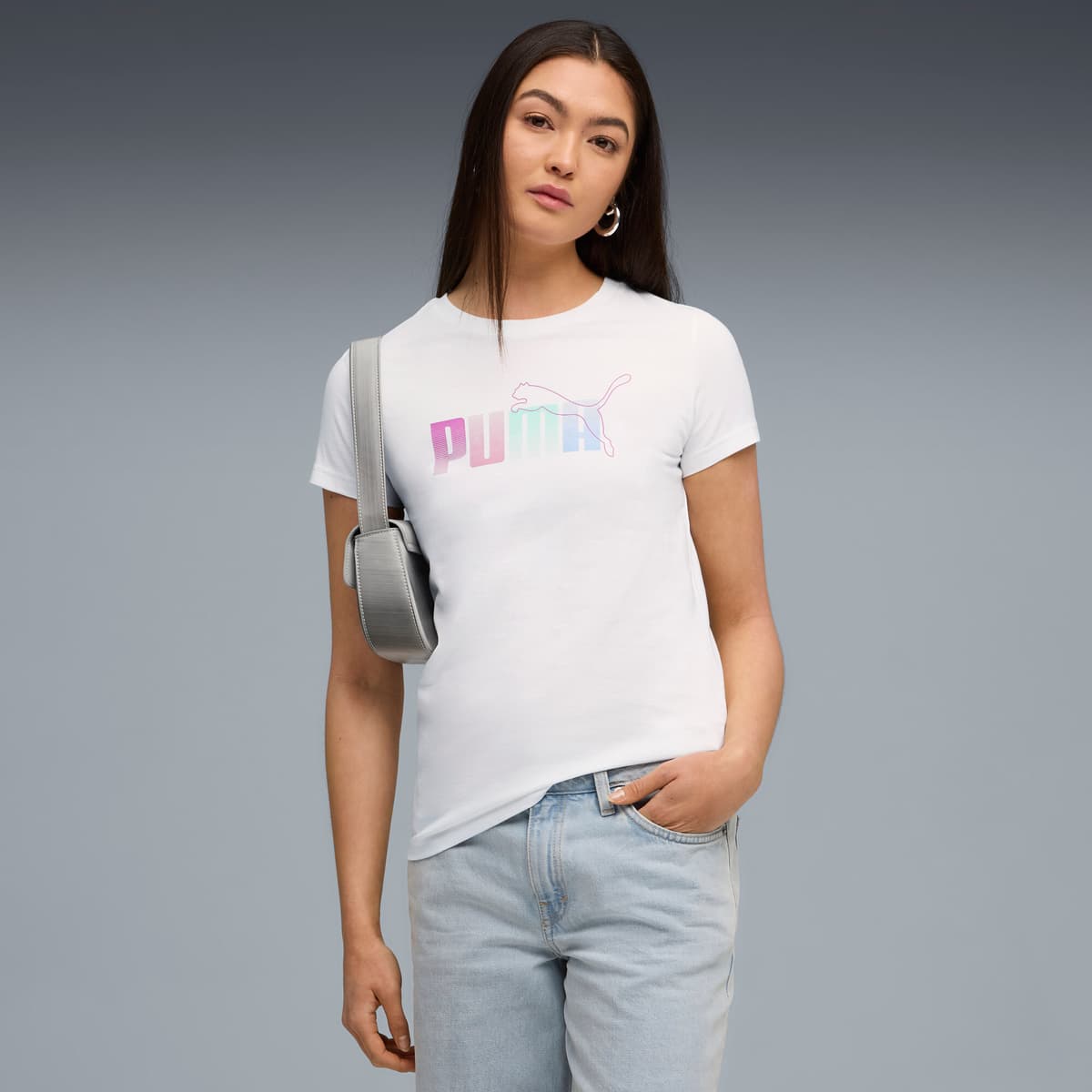 PUMA Graphic Stacked T-shirt voor Dames, Wit, Maat S