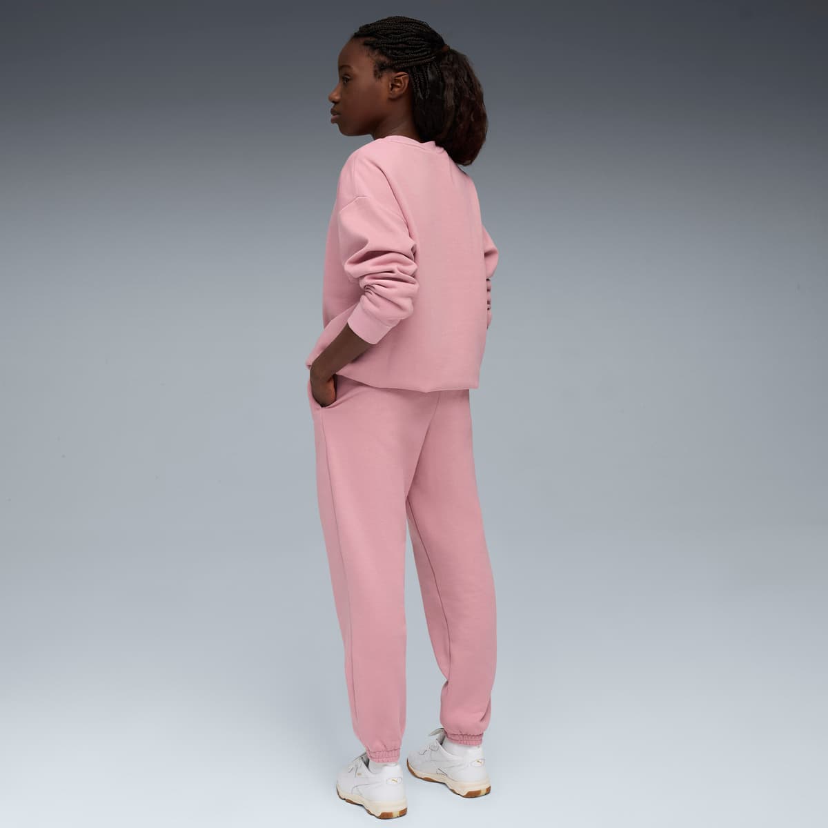 PUMA Loungewear oversized joggingpak voor Dames, Roze, Maat 9-10Y thumbnail 5