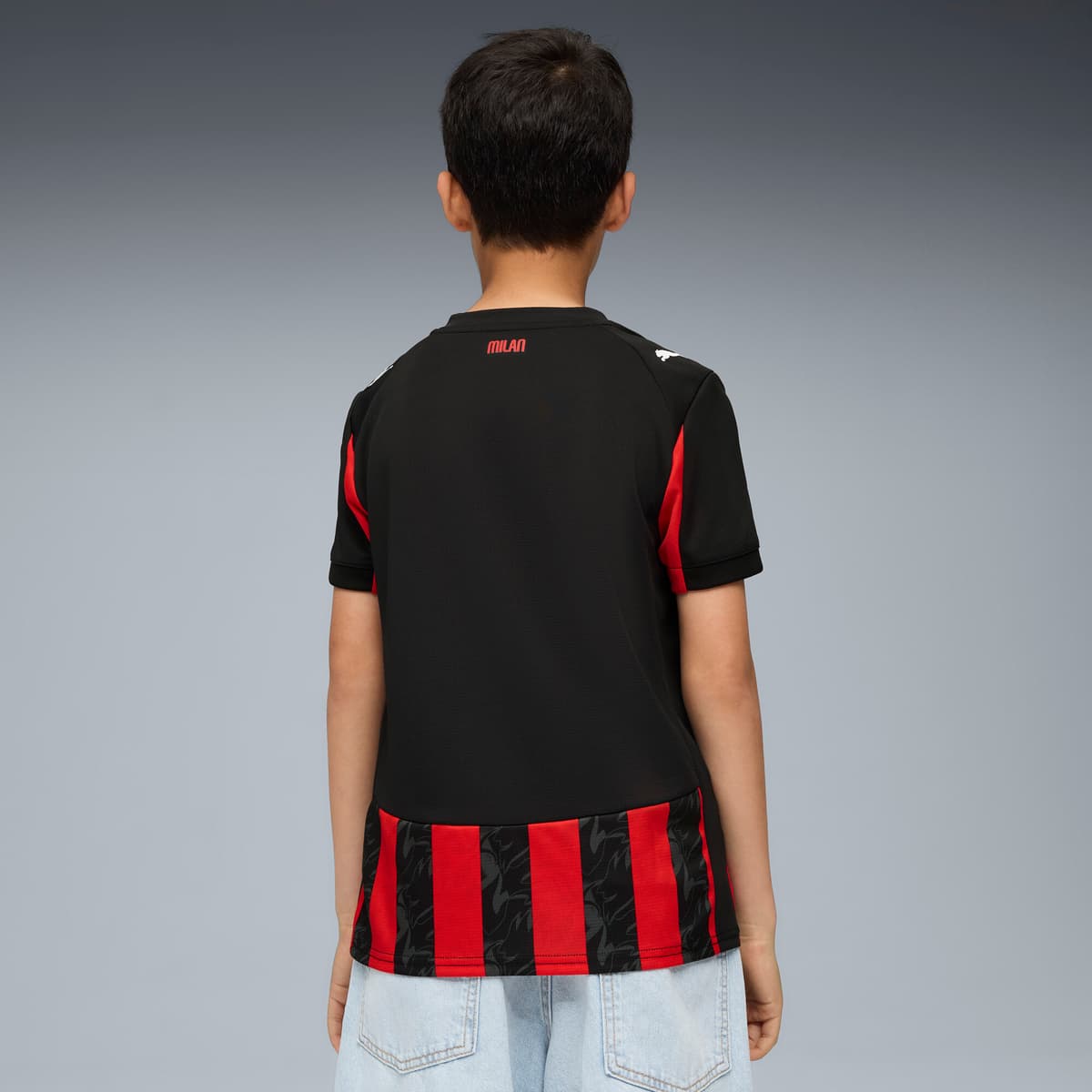 PUMA AC Milan 25/26 thuisshirt, Zwart/Rood, Maat 9-10Y thumbnail 5