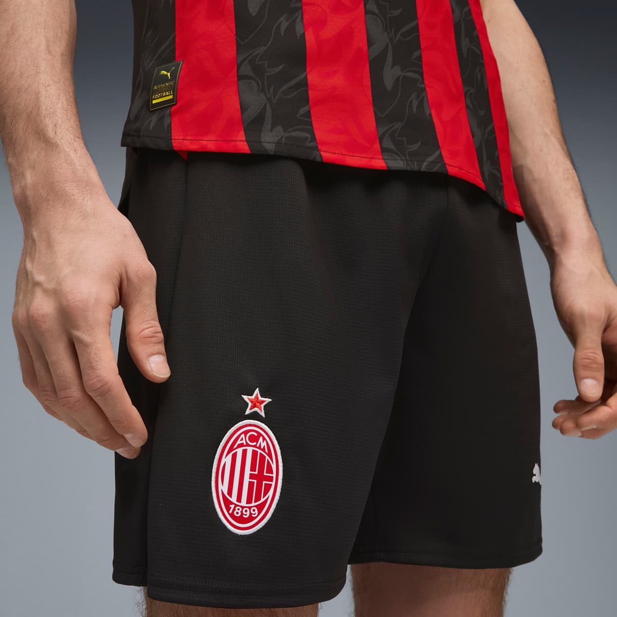PUMA AC Milan 25/26 short voor Heren, Zwart/Rood, Maat XL thumbnail 5