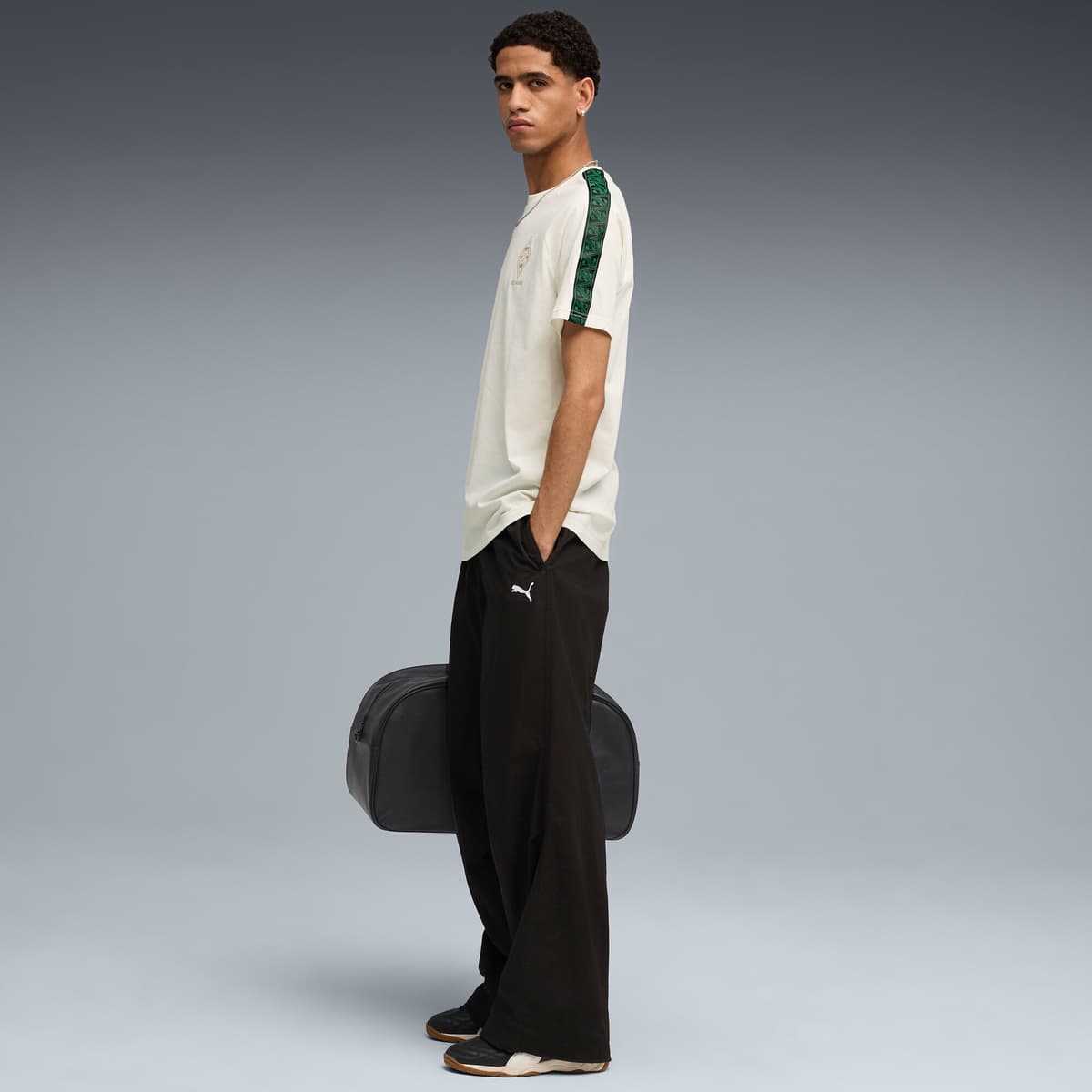 PUMA Borussia MÃ¶nchengladbach KING T-shirt voor Heren, Wit/Goud, Maat L thumbnail 2