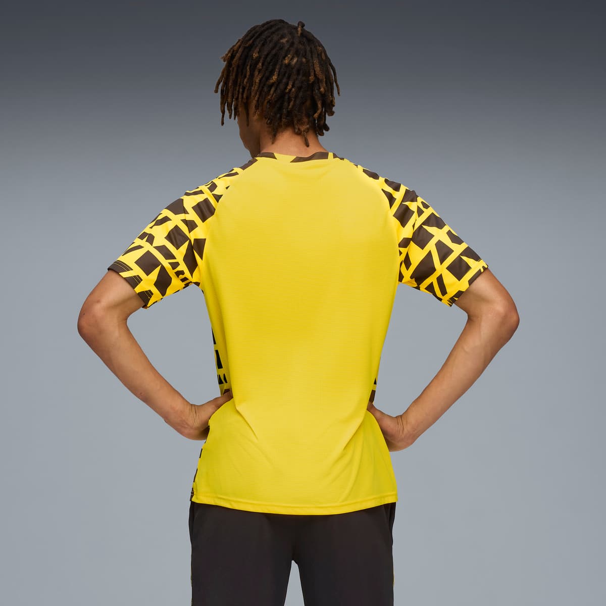 PUMA Borussia Dortmund pre-match shirt voor Heren, Zwart/Geel, Maat XS thumbnail 3