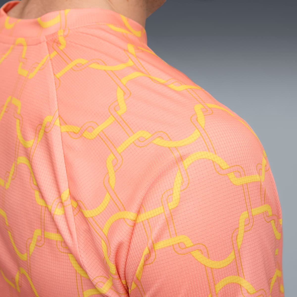 PUMA AC Milan Pre-match shirt voor Heren, Roze/Geel, Maat L thumbnail 2