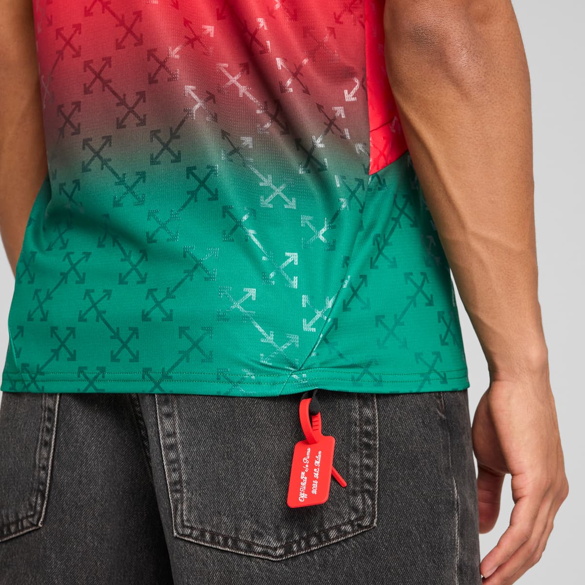 PUMA AC MILAN x OFF-Witâ¢ Replica shirt voor Heren, Zwart/Rood, Maat M thumbnail 5